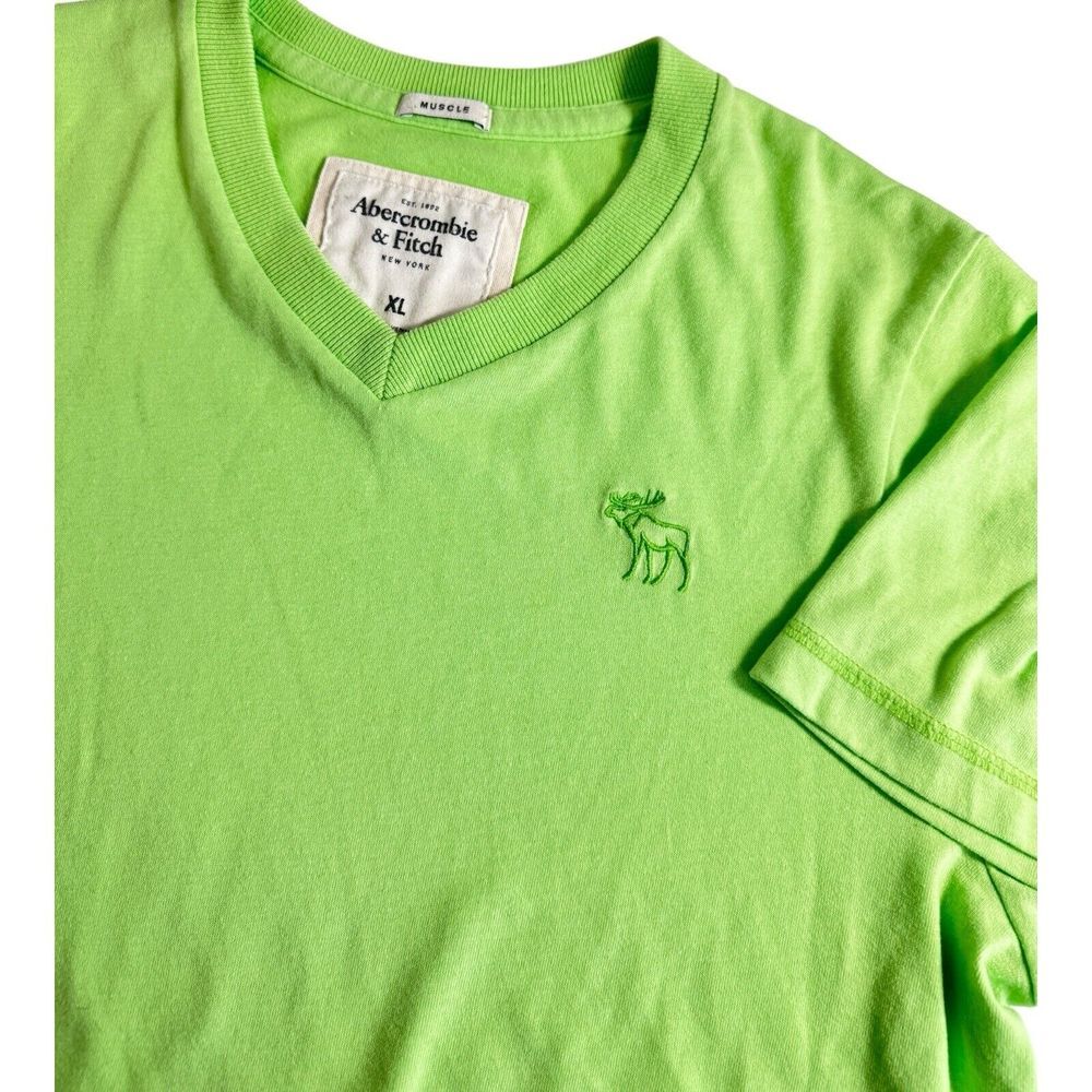 Abercrombie Short Sleeve Large Mens Muscle T Shirt Lime Green with Logo Slim Fit